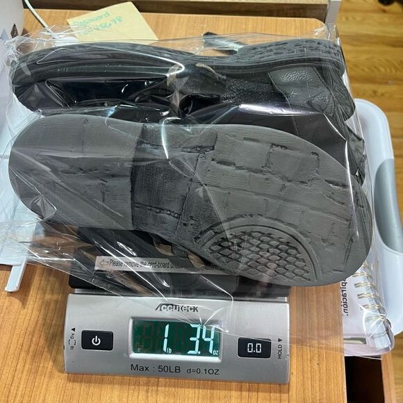 OTBT Earthly sandals black
Women’s size 6M - Picture 11 of 12